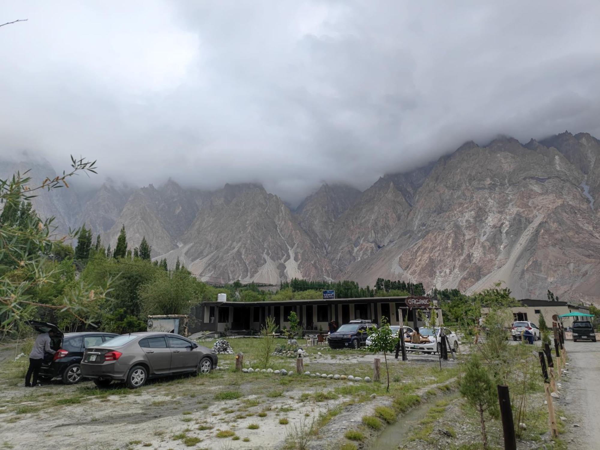 Passu Cones Hotel Pasu Esterno foto